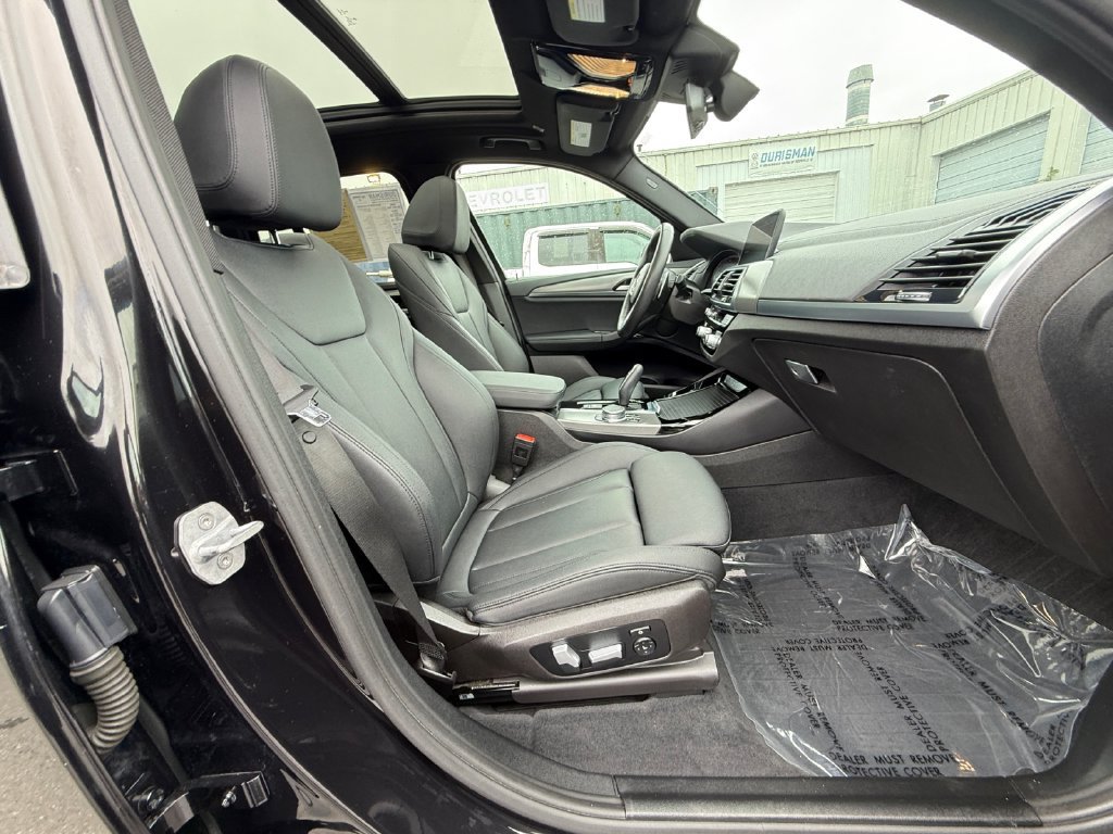 Used 2020 BMW X3 xDrive30i w/ M Sport Package 2 AWD/4WD image 25