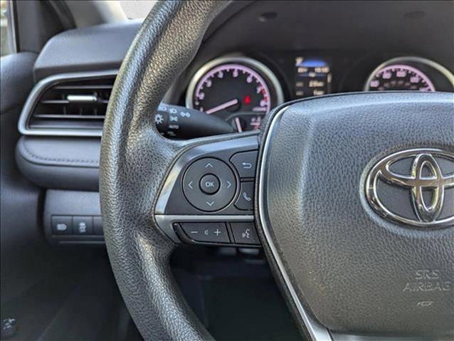 Used 2022 Toyota Camry LE image 13