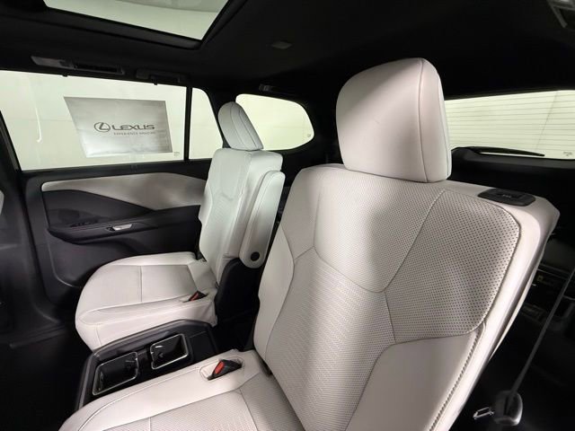New 2026 Lexus TX 350 AWD image 31
