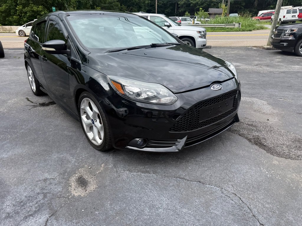 Used 2014 Ford Focus ST w/ Equipment Group 202A FWD image 10