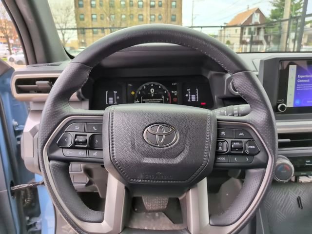 Used 2025 Toyota 4Runner SR5 image 16