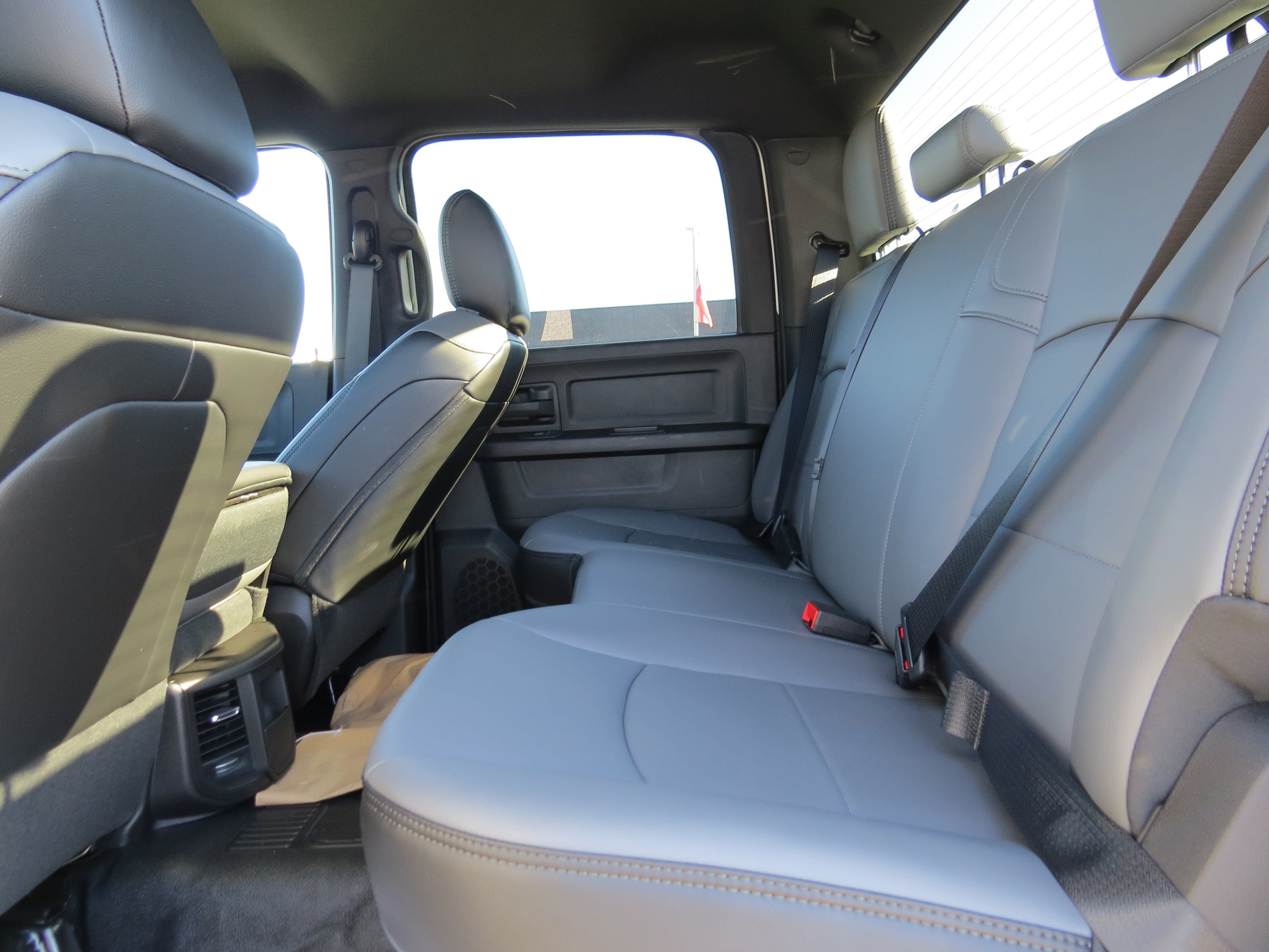 New 2026 RAM 3500 Tradesman w/ Chrome Appearance Group AWD/4WD image 18