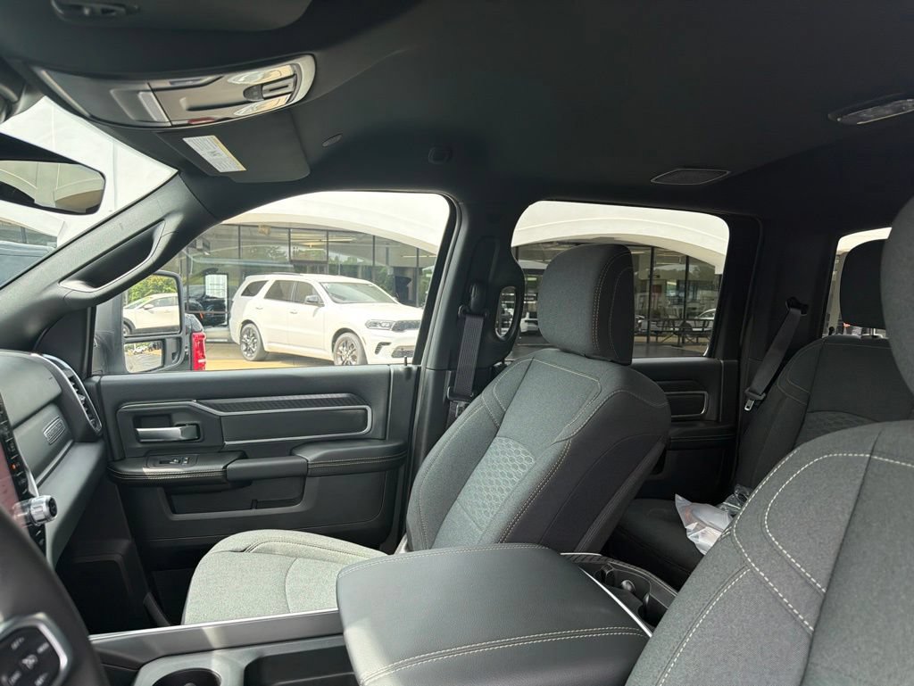 New 2026 RAM 2500 Big Horn AWD/4WD image 23