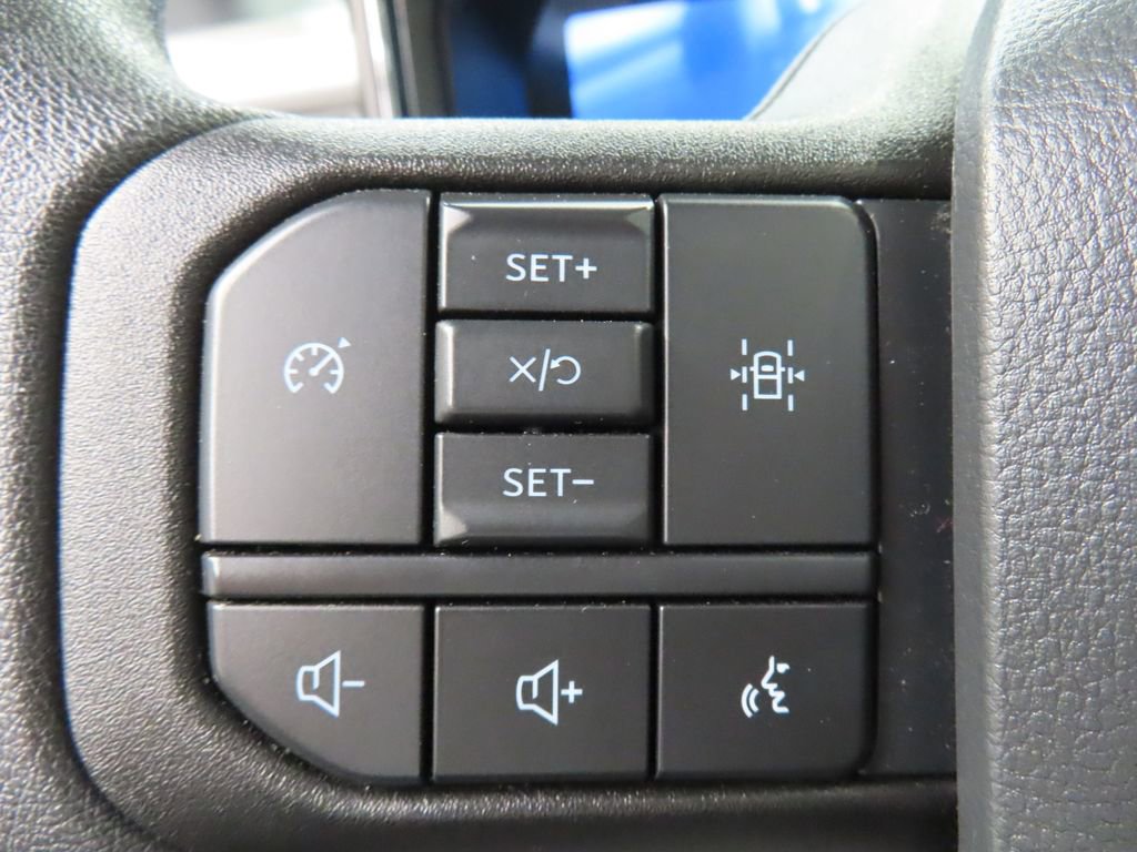 Used 2024 Ford F250 XLT w/ Black Appearance Package AWD/4WD image 51