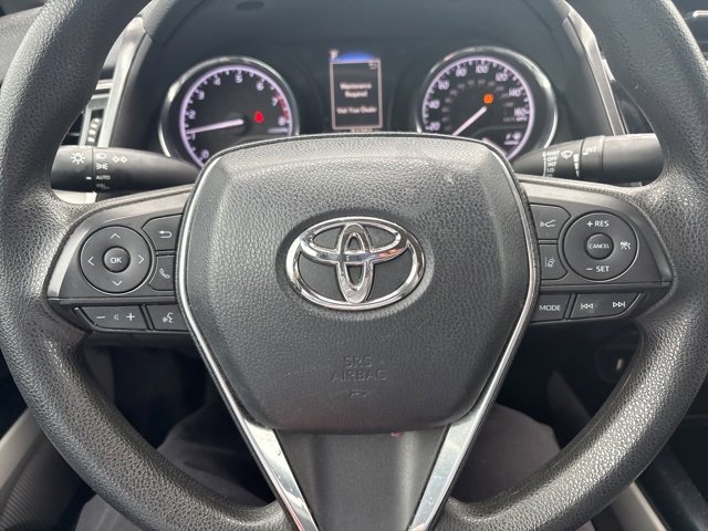 Used 2019 Toyota Camry LE image 9