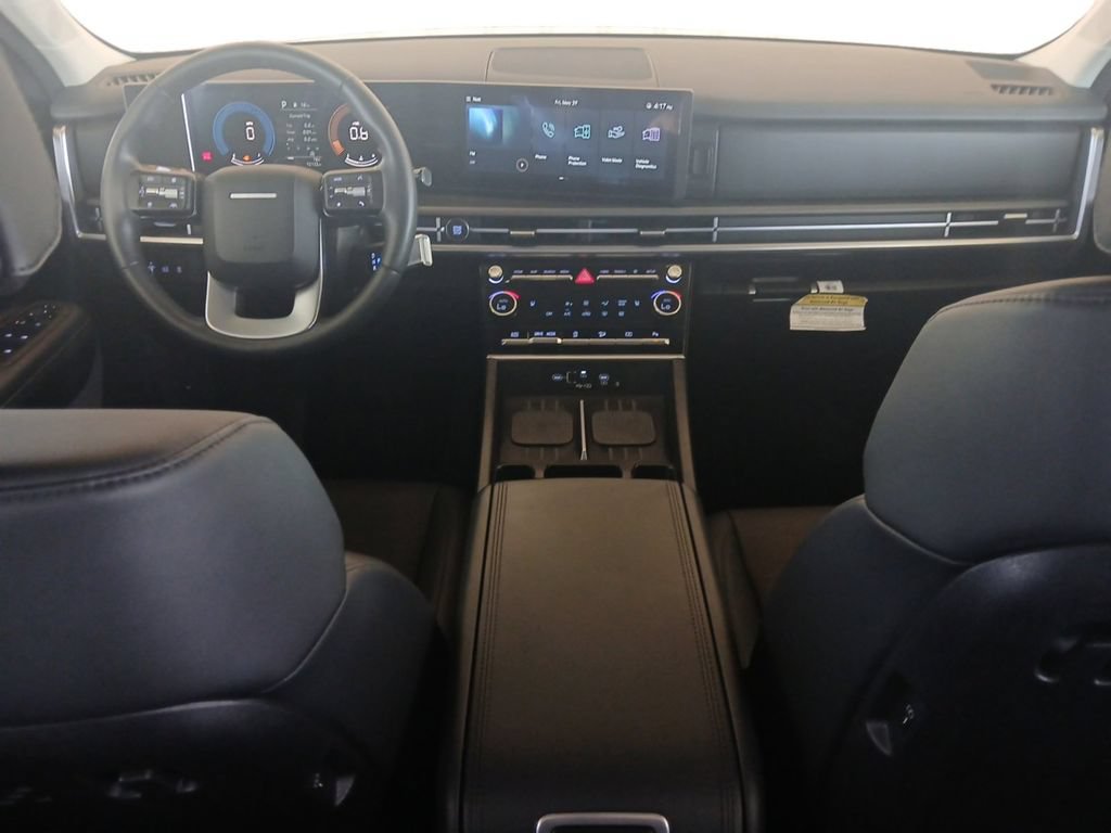 Certified 2025 Hyundai Santa Fe SEL FWD image 13