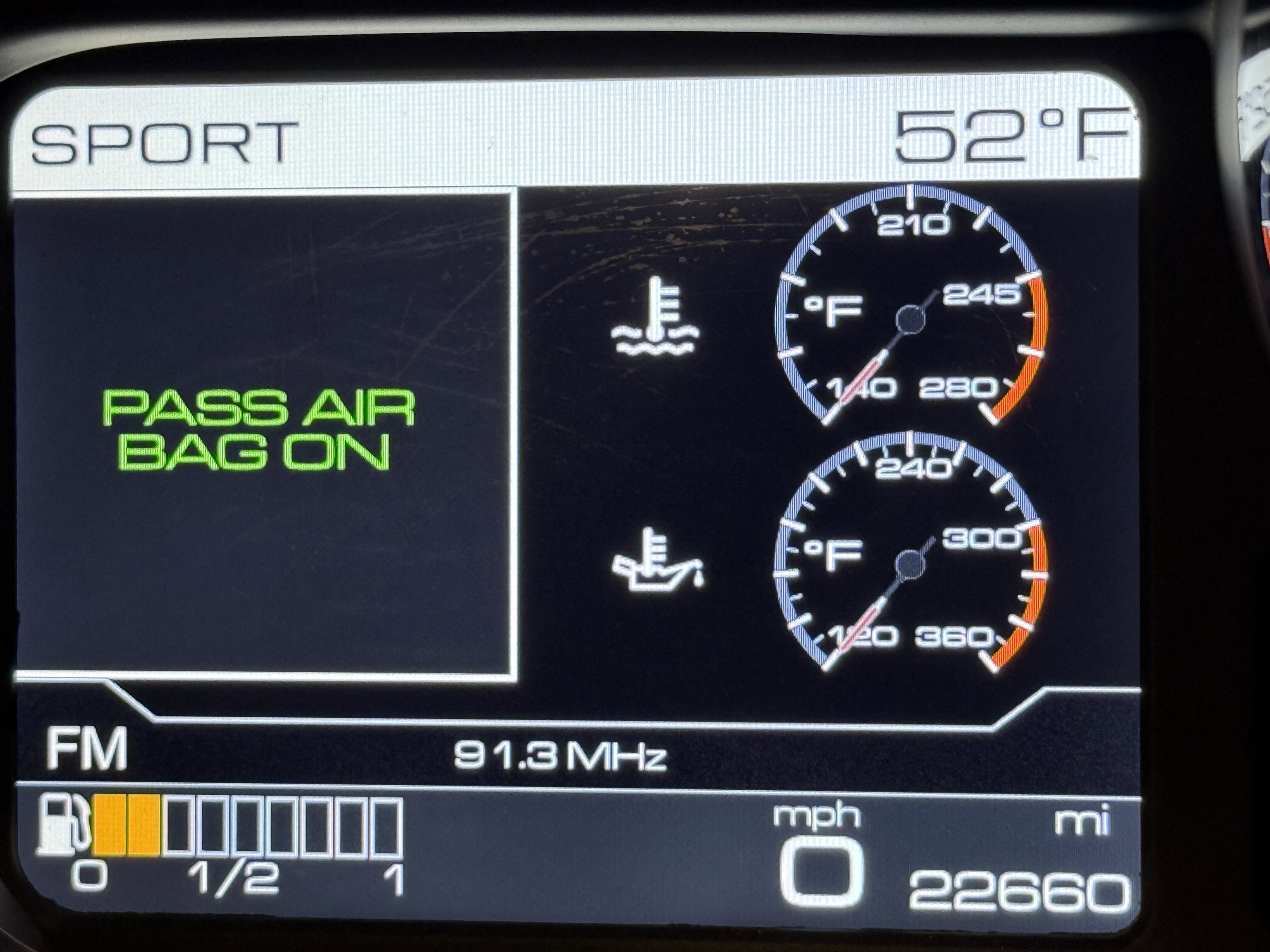 Used 2016 Ferrari California T image 11