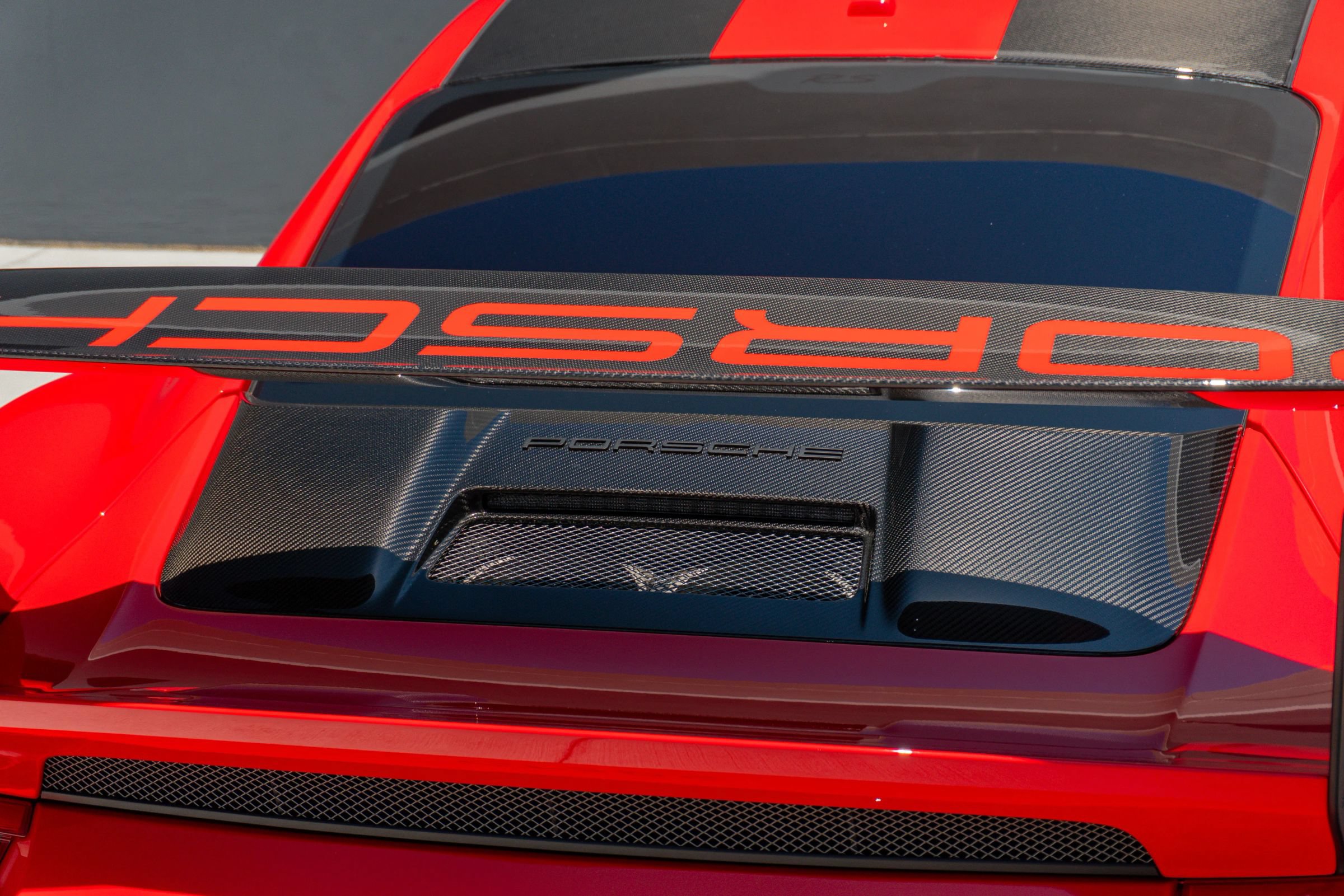 Used 2018 Porsche 911 GT2 RS RWD image 47