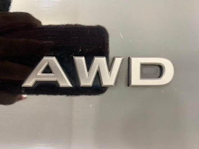 Used 2025 Nissan Rogue SV AWD/4WD image 34