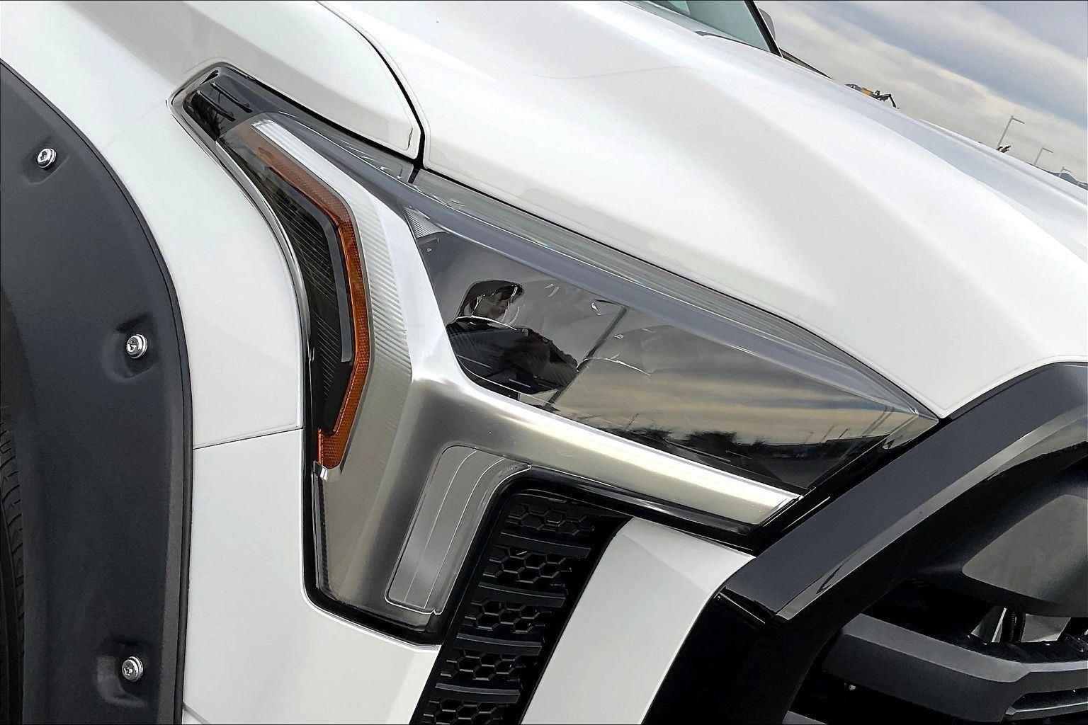 Used 2024 Toyota Tundra SR image 28