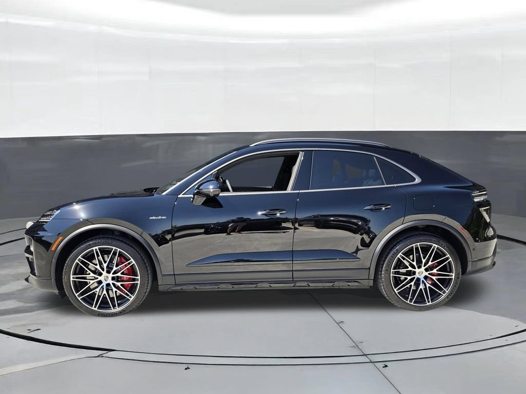 Certified 2025 Porsche Macan Turbo Electric AWD/4WD image 2