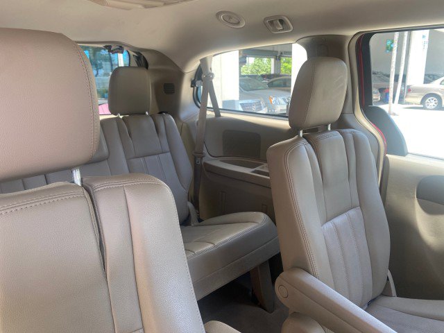 Used 2012 Chrysler Town & Country Touring w/ Entertainment Group #1 image 98