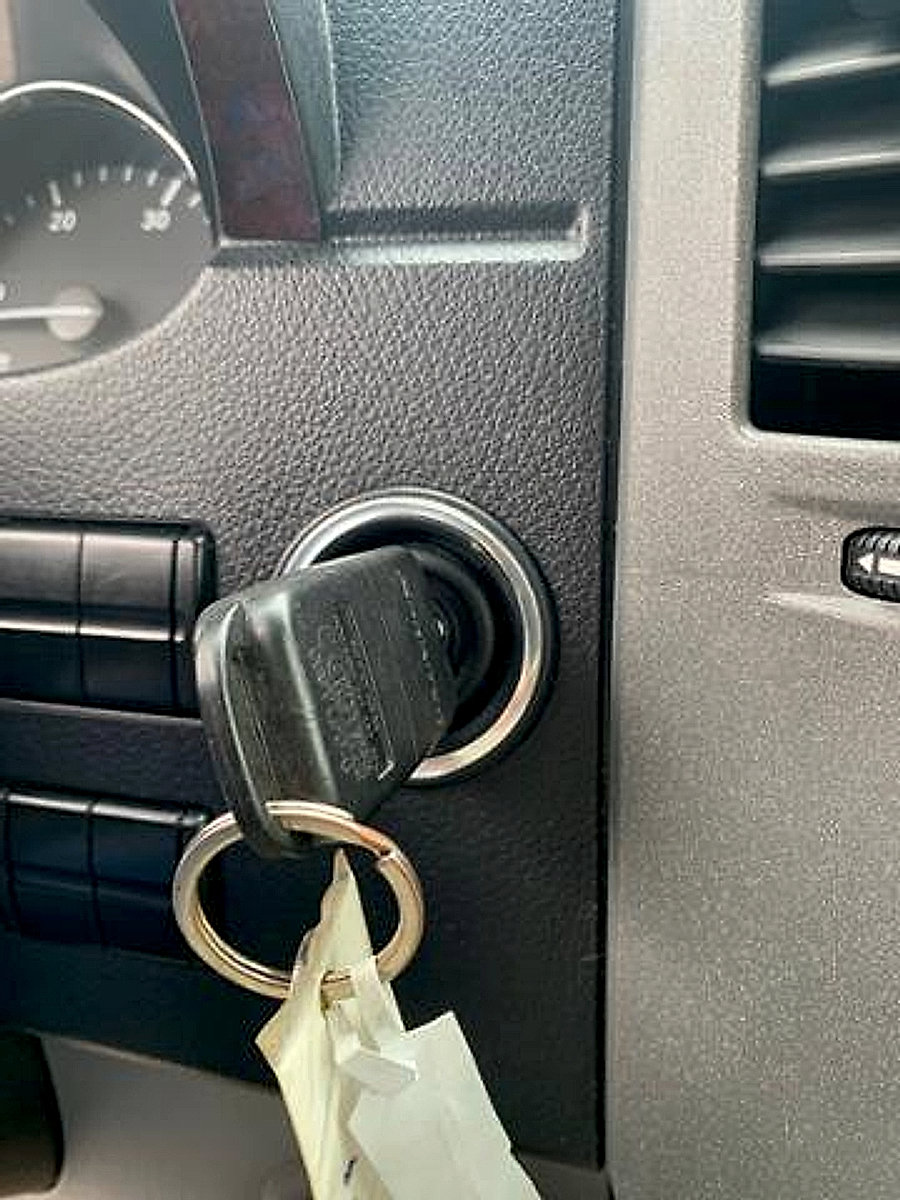 Used 2012 Mercedes-Benz Sprinter 3500 image 13