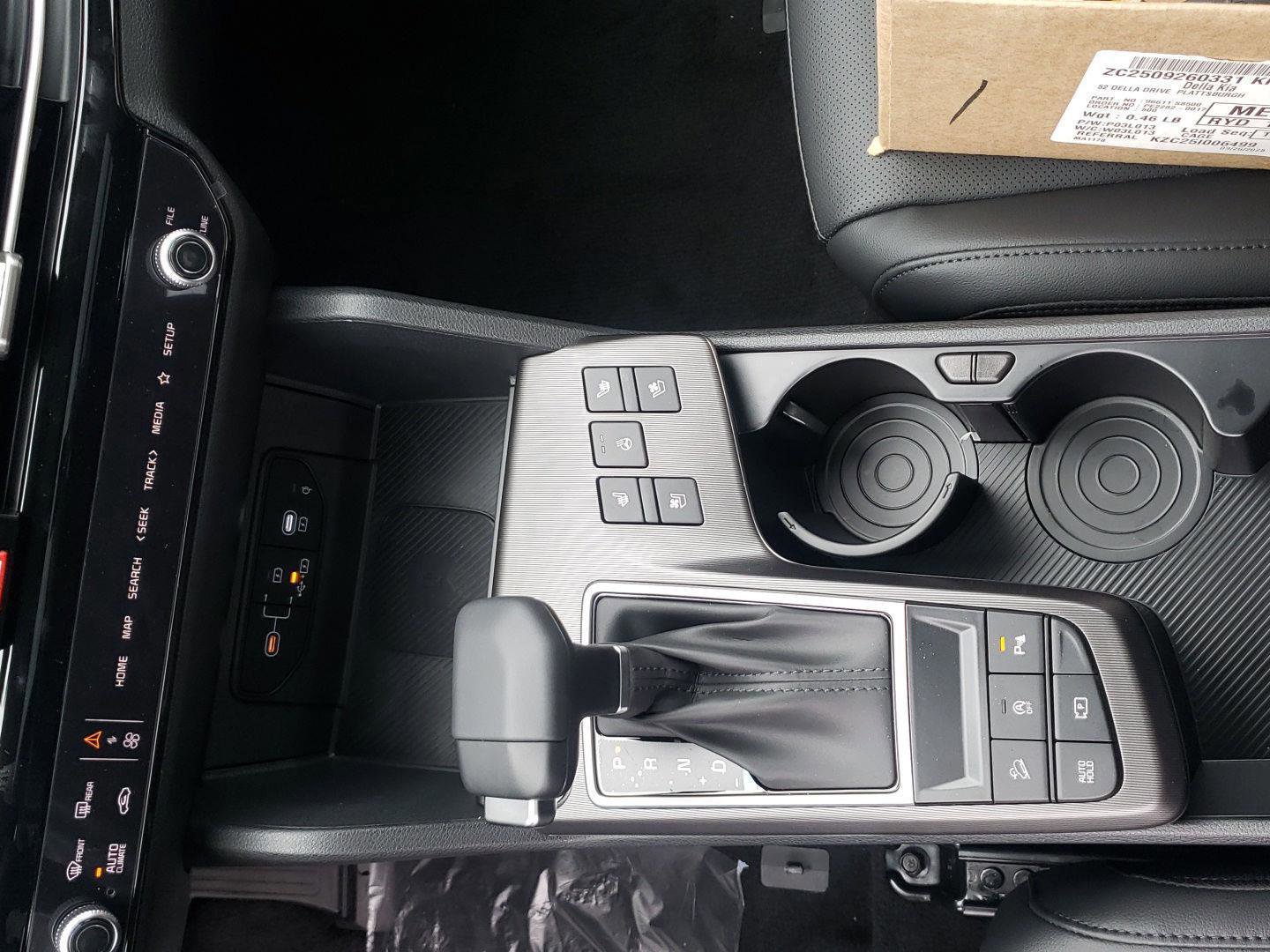 New 2026 Kia Sportage SX image 8