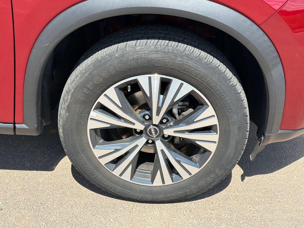 Used 2023 Nissan Rogue SV AWD/4WD image 12