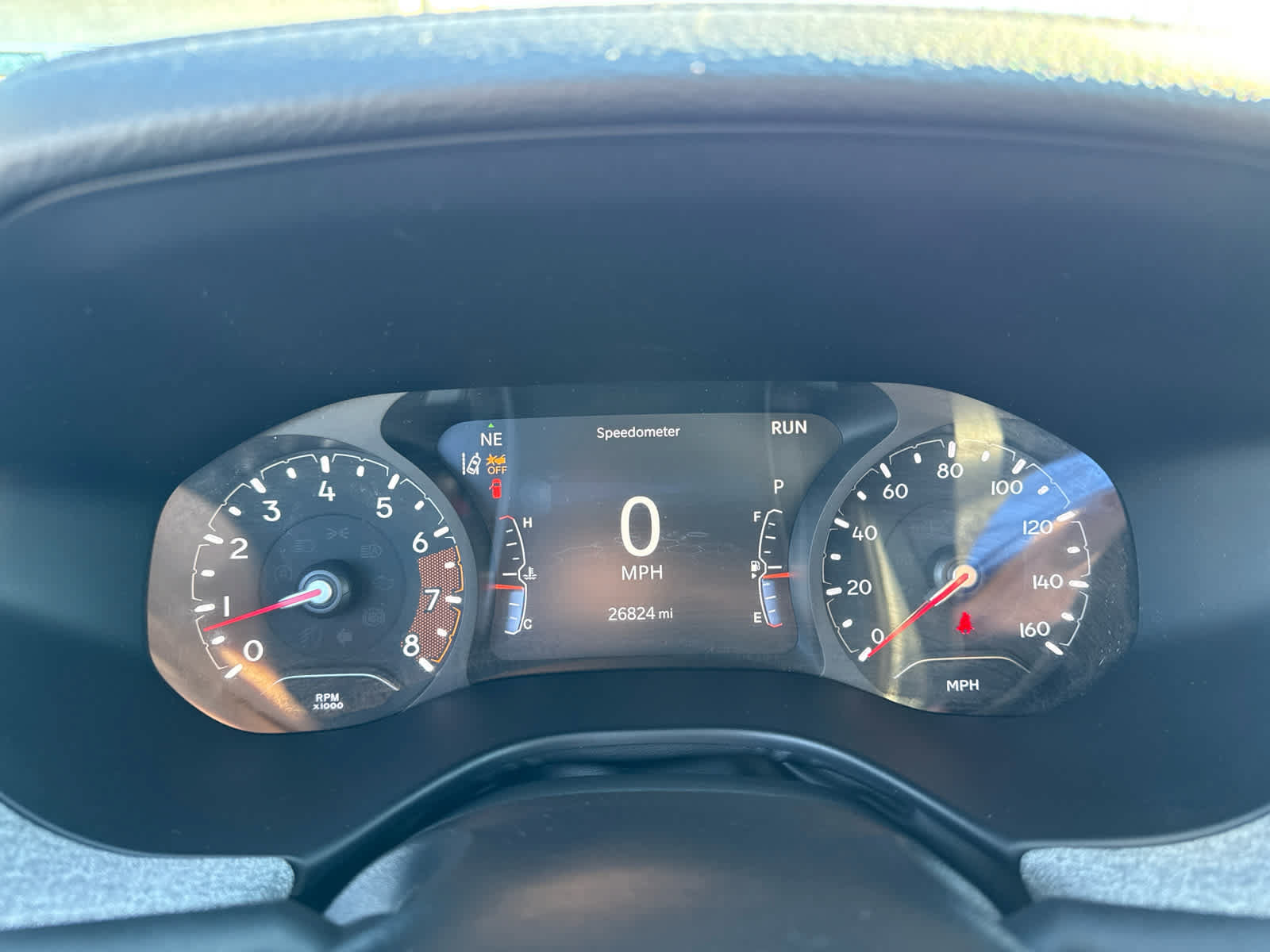 Used 2024 Jeep Compass Latitude w/ Sun and Sound Group AWD/4WD image 15