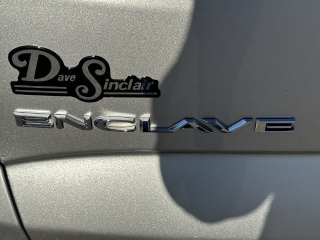 Used 2021 Buick Enclave Essence w/ Sound and Sites Package FWD image 33
