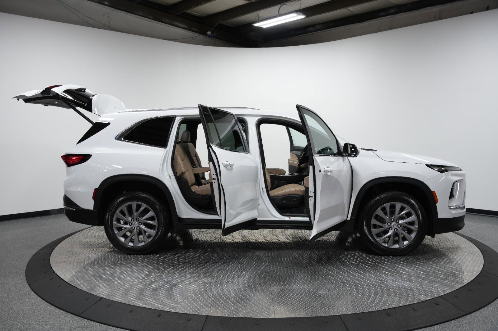 New 2026 Buick Enclave Preferred w/ Power Package image 10