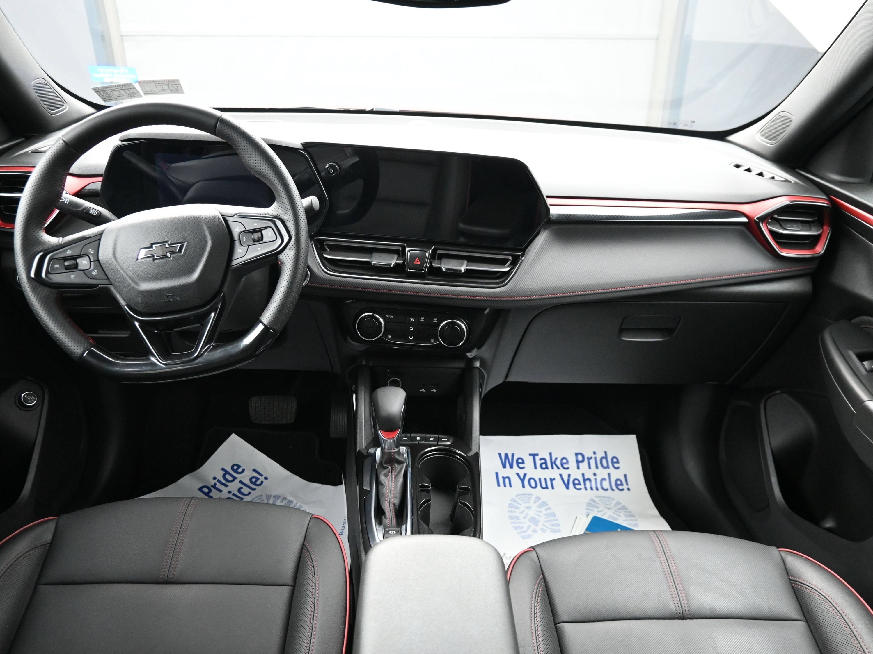 Used 2024 Chevrolet TrailBlazer RS w/ Convenience Package AWD/4WD image 21