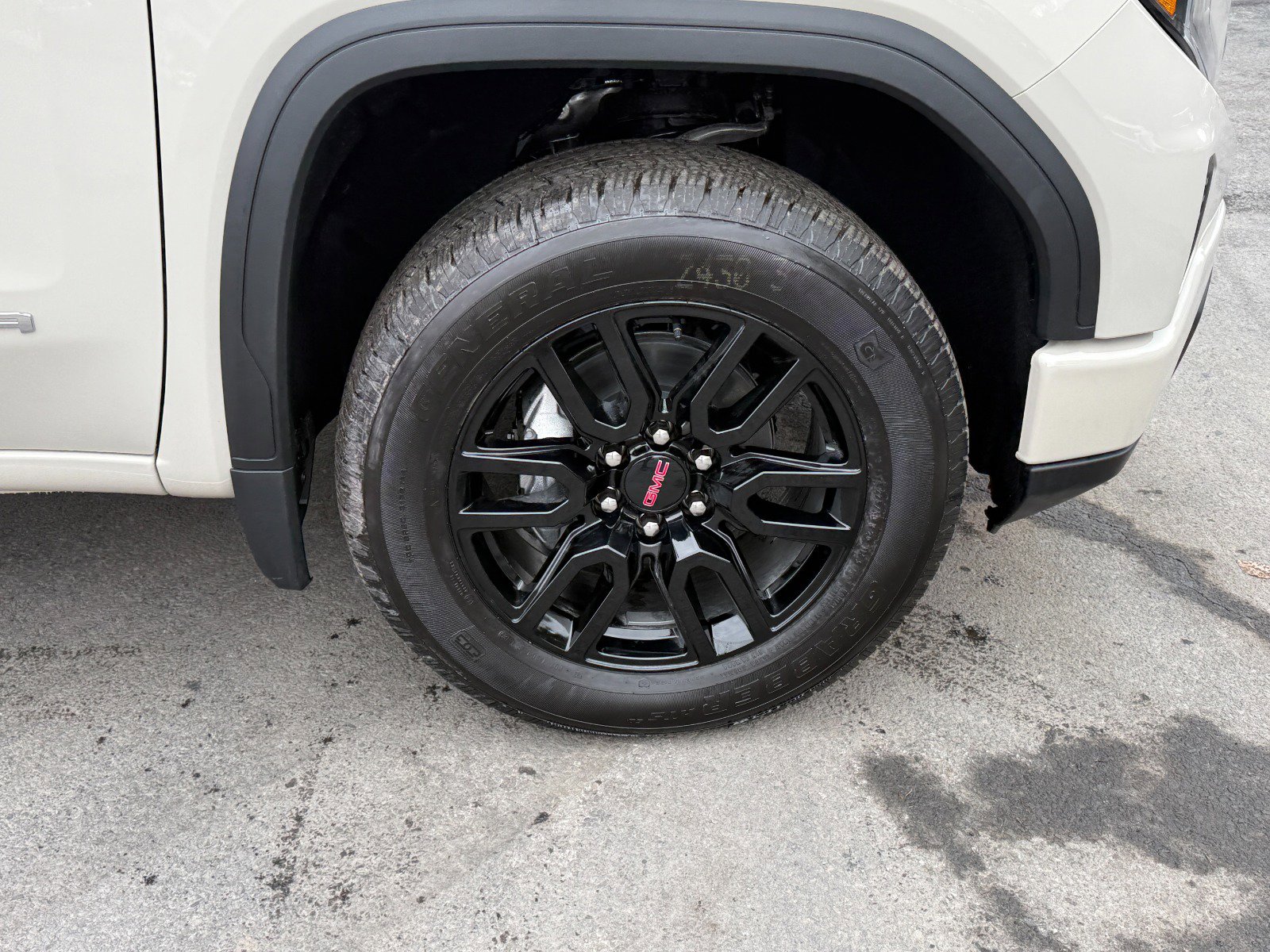 New 2026 GMC Sierra 1500 Pro w/ Graphite Edition image 12