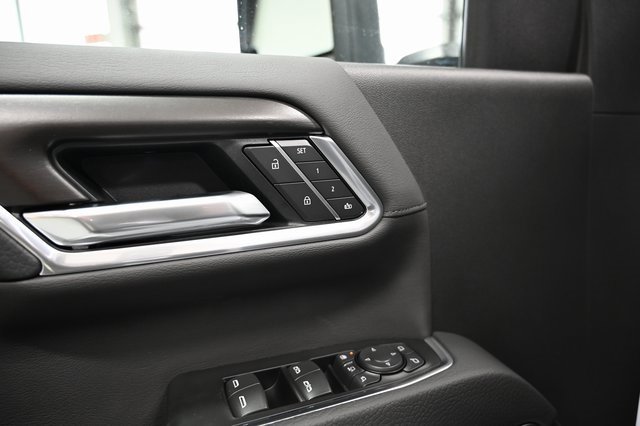 New 2026 GMC Sierra 3500 Denali w/ Denali Reserve Package image 32