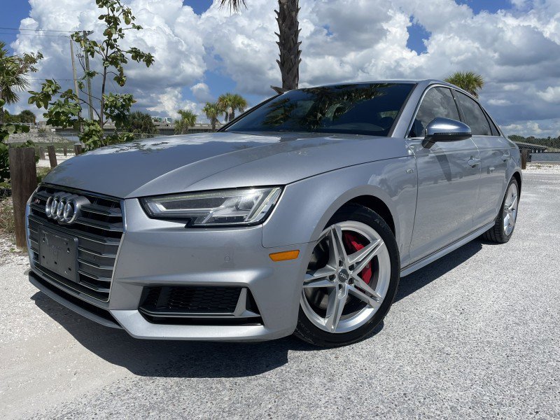 Used 2018 Audi S4 Prestige w/ Prestige Package image 30