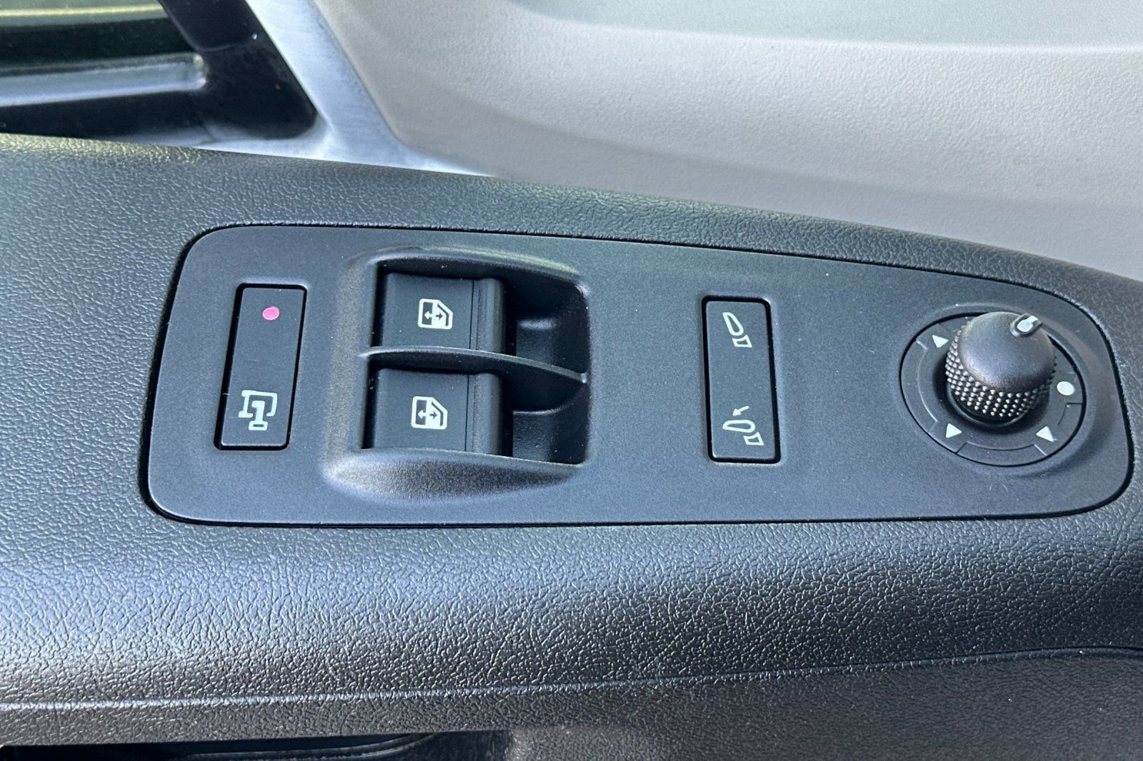 Used 2019 RAM ProMaster 1500 w/ Interior Convenience Group image 11