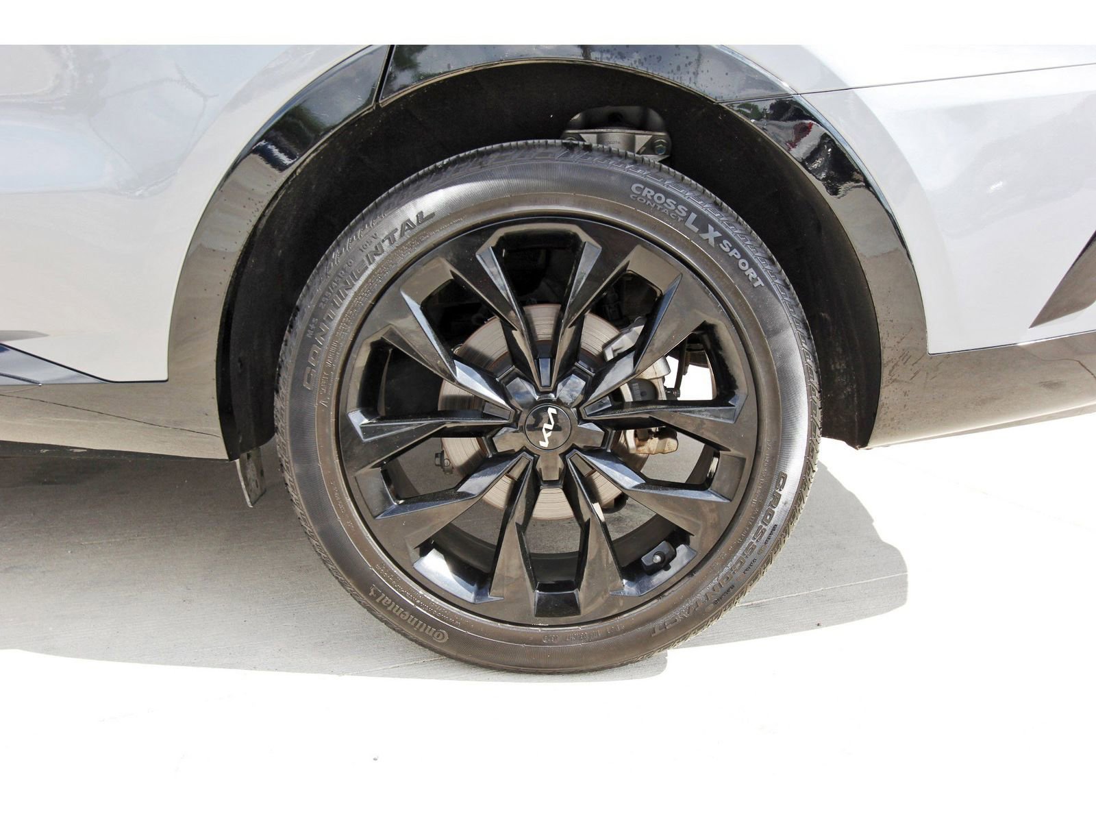 Used 2023 Kia Sorento SX image 29