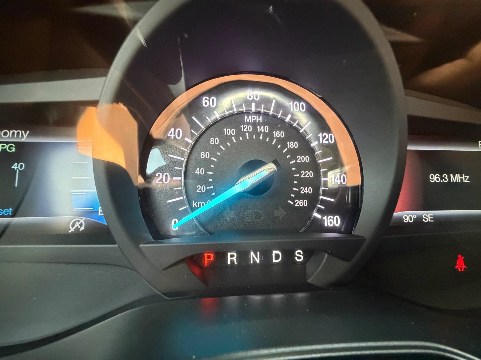 Used 2020 Ford Fusion Titanium FWD image 33