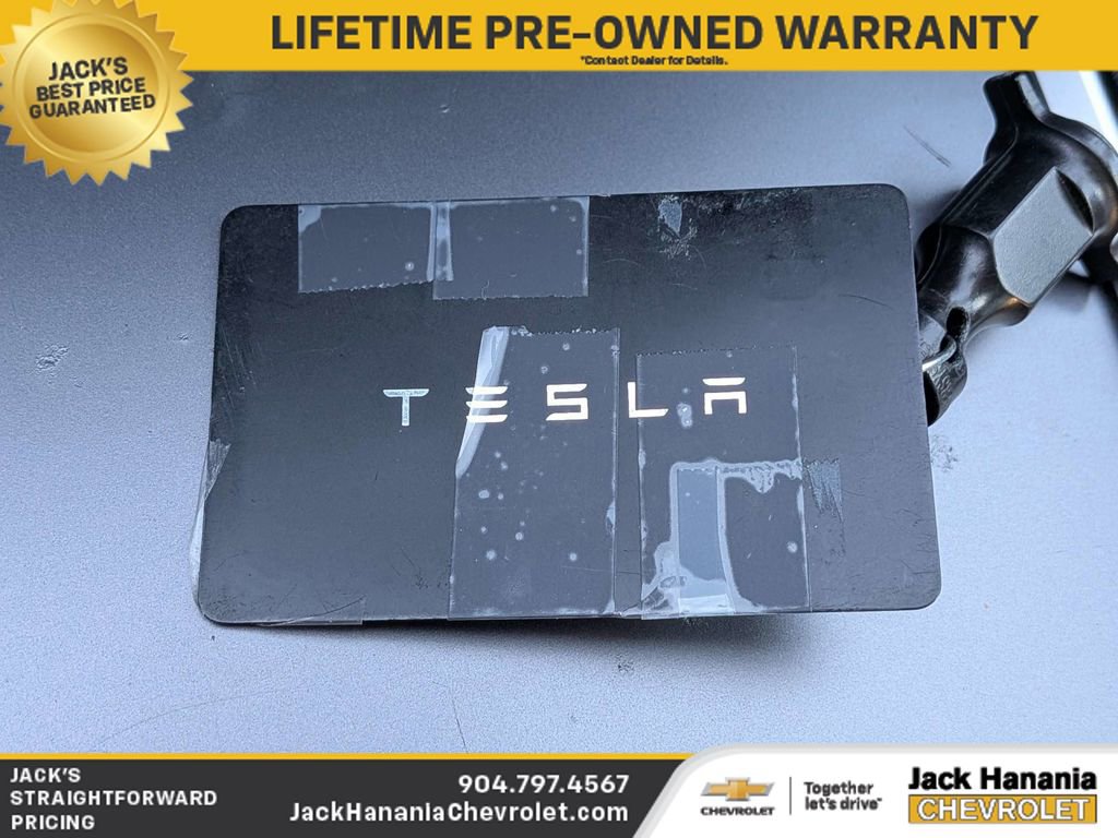 Used 2022 Tesla Model 3 Standard Range image 29
