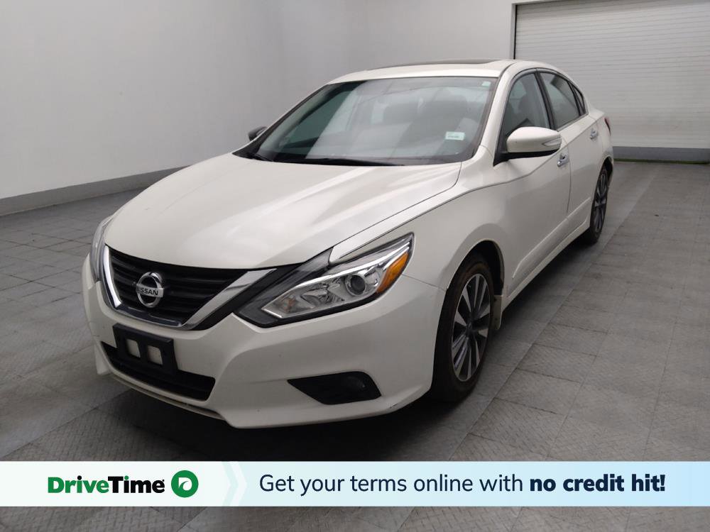 Used 2016 Nissan Altima 2.5 SL w/ 2.5 Technology Package
