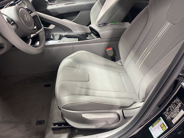 New 2026 Hyundai Elantra Sport w/ Cargo Package image 7