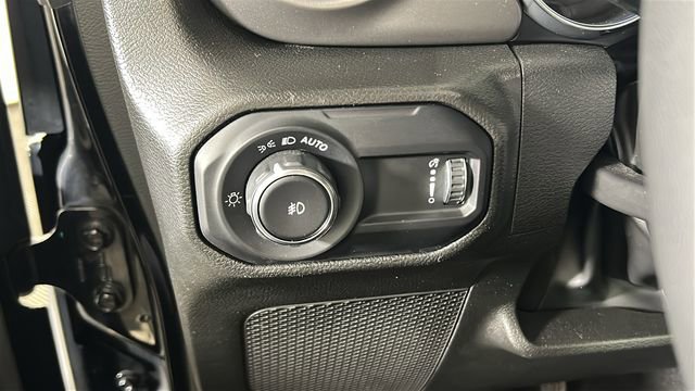 Used 2023 Jeep Wrangler Unlimited Sport w/ Cold Weather Group AWD/4WD image 19