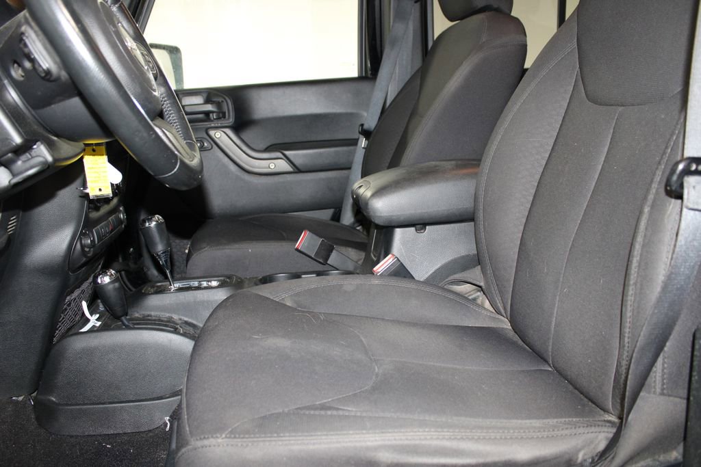 Used 2016 Jeep Wrangler Unlimited Sport w/ Quick Order Package 24S image 17