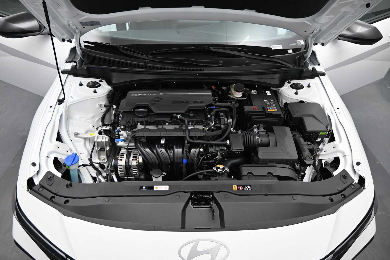 New 2026 Hyundai Elantra SEL Sport FWD image 25