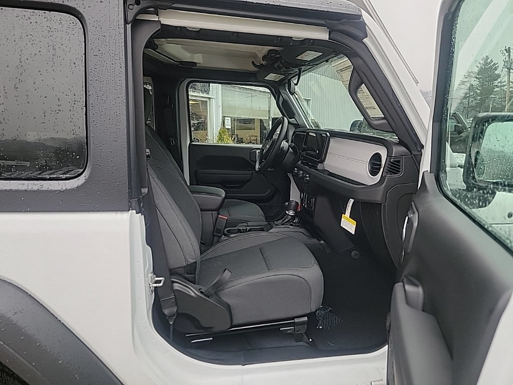 New 2026 Jeep Wrangler Sport AWD/4WD image 7