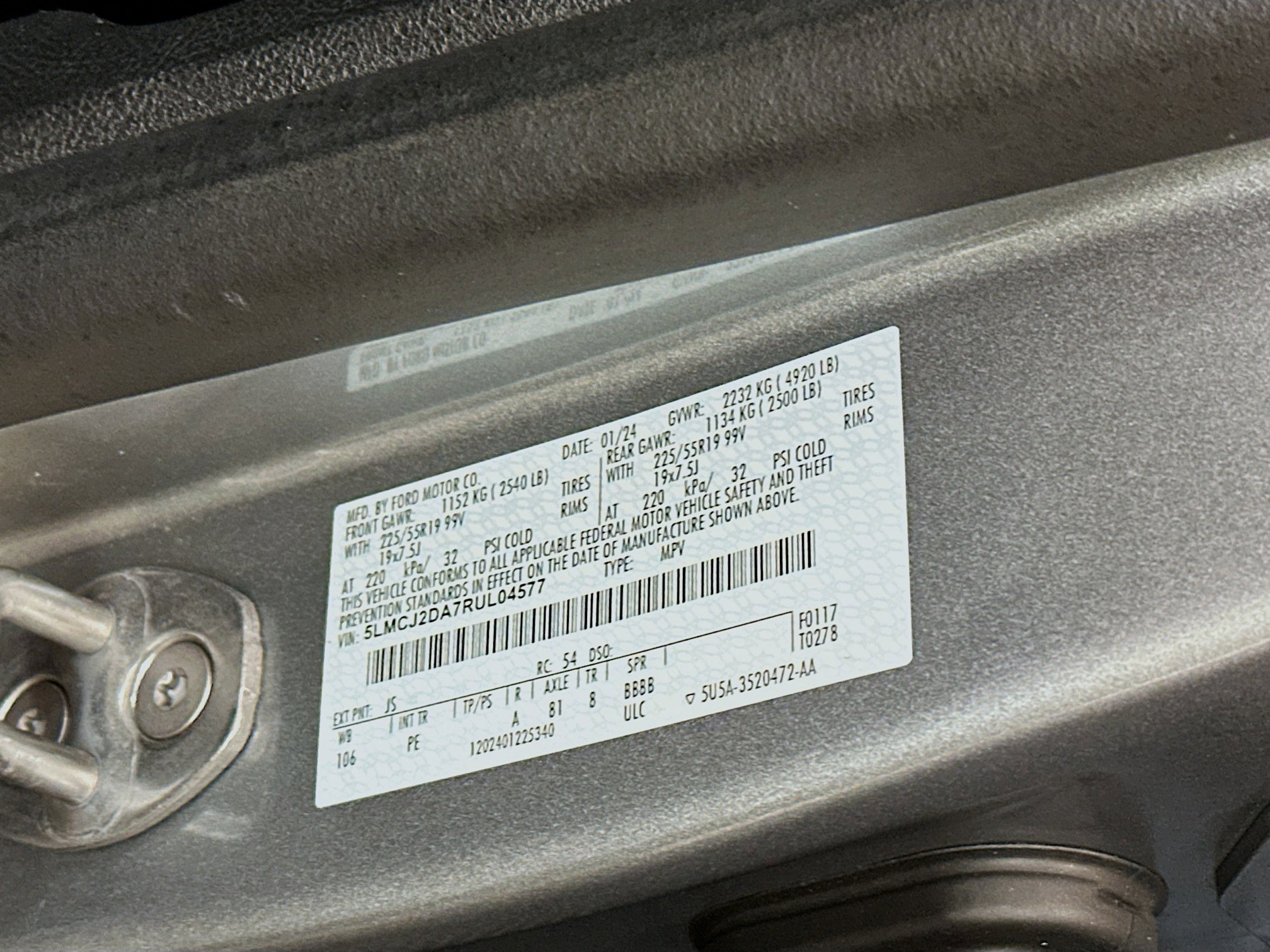 Used 2024 Lincoln Corsair Reserve w/ Equipment Group 201A image 12