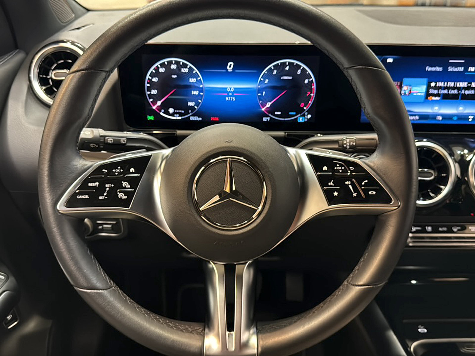 Certified 2025 Mercedes-Benz GLA 250 image 24