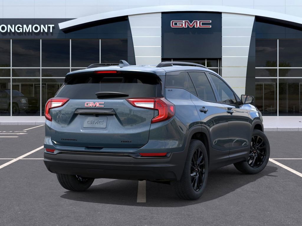 New 2024 GMC Terrain SLE w/ Driver Convenience Package image 4
