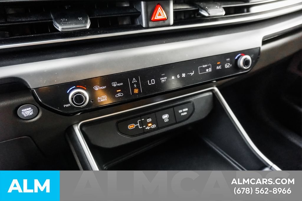 Used 2026 Kia Carnival LXS FWD image 38