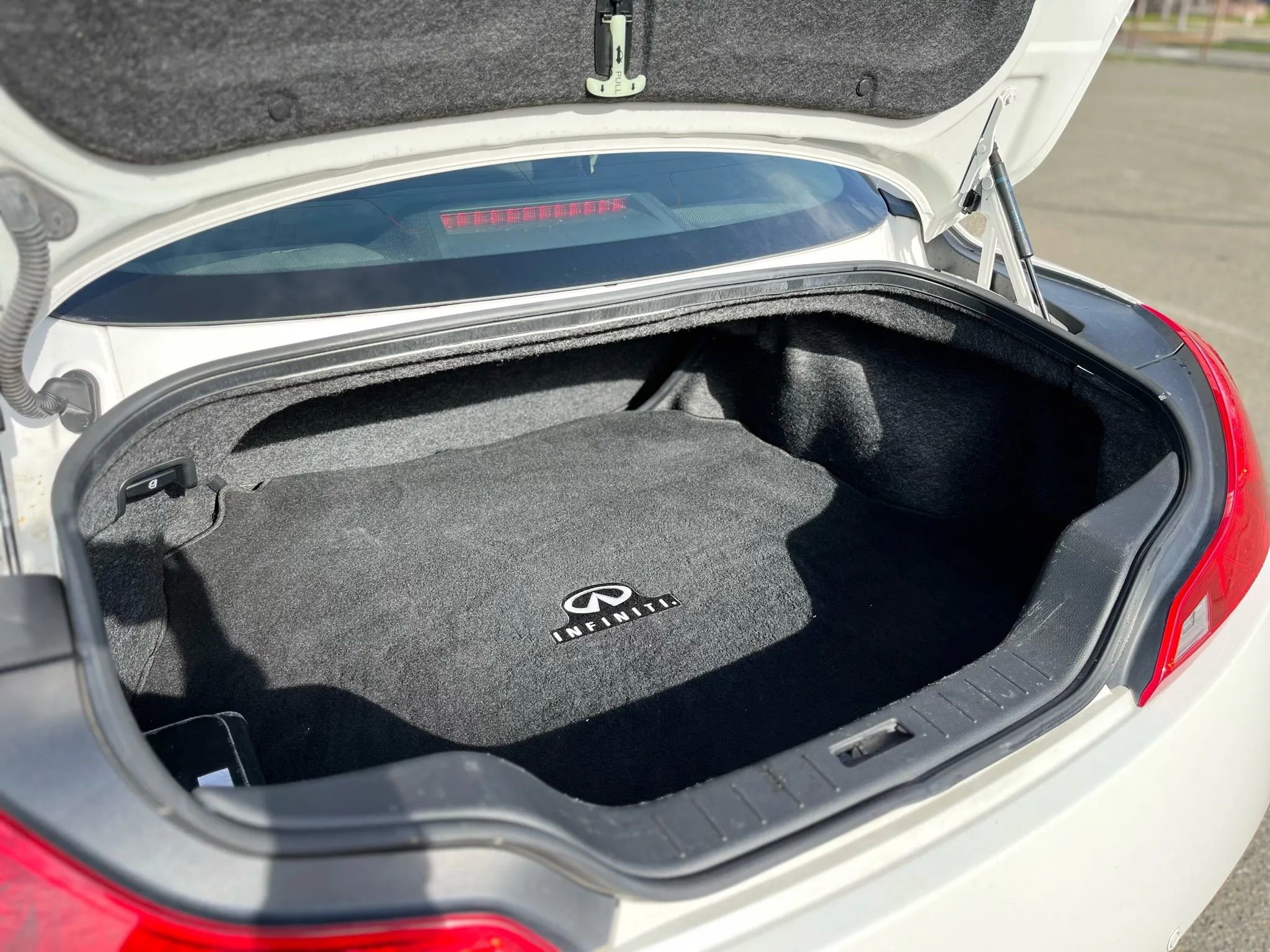 Used 2013 INFINITI G37 Journey w/ Premium Pkg image 18