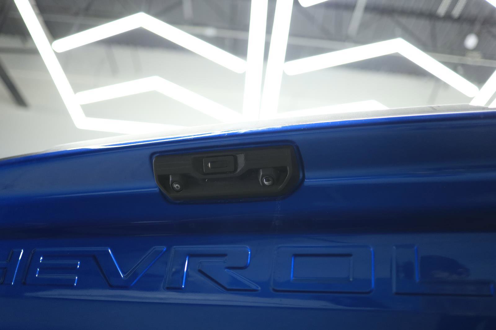 Used 2022 Chevrolet Silverado 1500 RST image 12