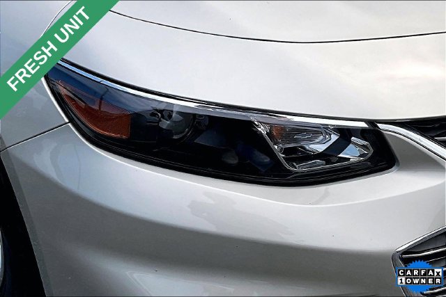 Used 2016 Chevrolet Malibu Hybrid FWD image 27