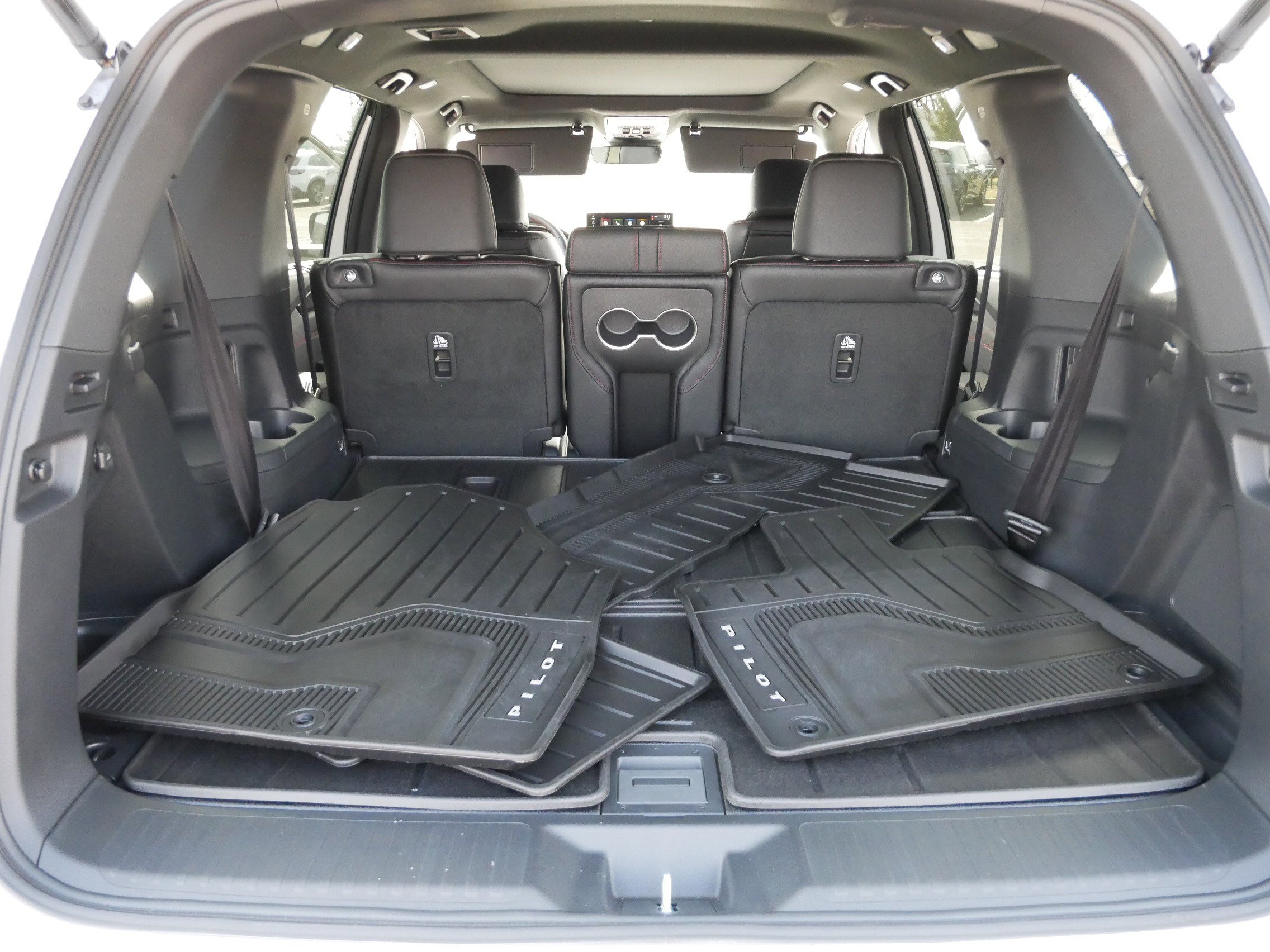 Certified 2026 Honda Pilot Black Edition image 18