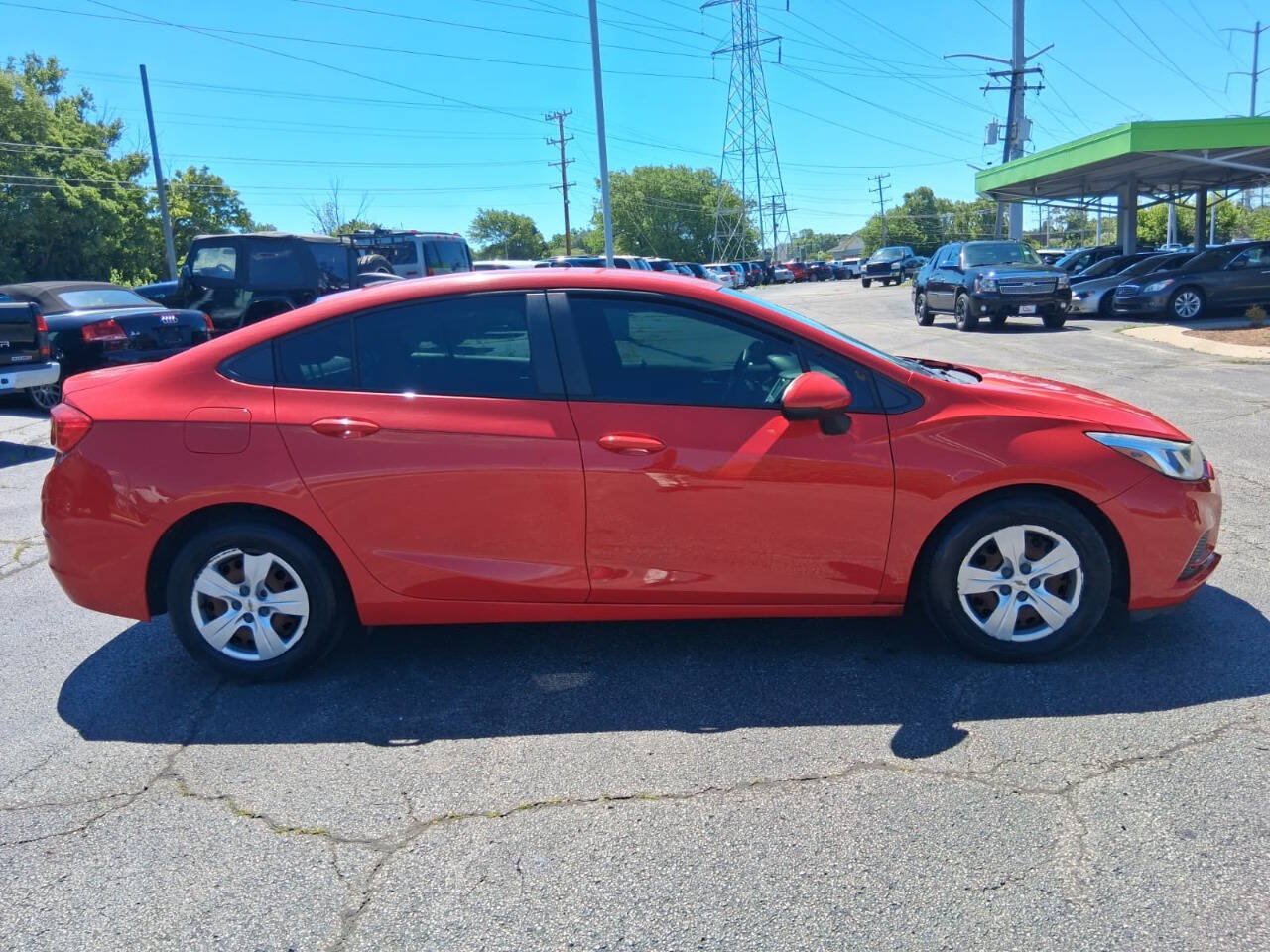 Used 2017 Chevrolet Cruze LS FWD image 5