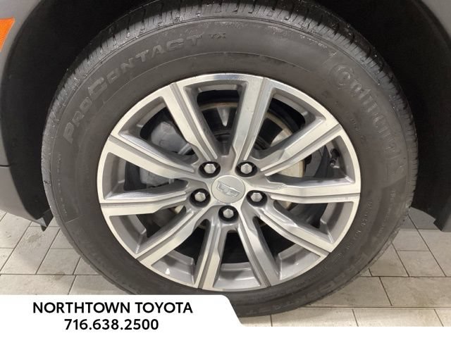 Used 2023 Cadillac XT4 Sport w/ Cold Weather Package AWD/4WD image 16