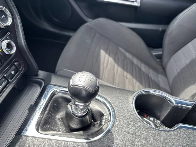 Used 2016 Ford Mustang GT w/ GT Performance Package RWD image 38