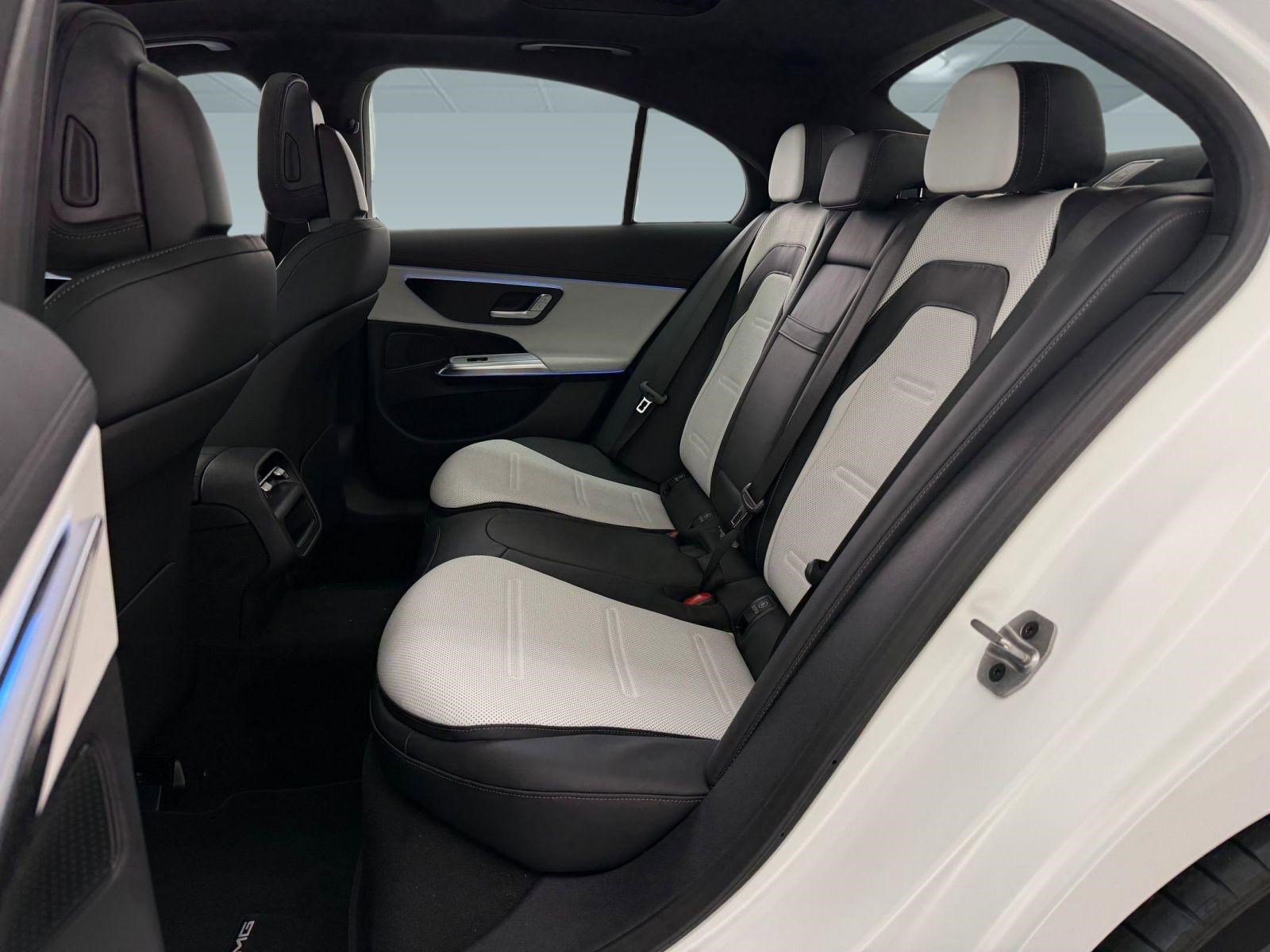 New 2026 Mercedes-Benz E 53 AMG e 4MATIC Sedan image 12