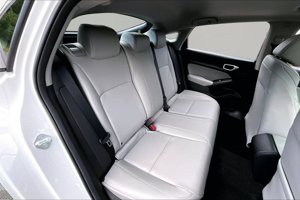 Used 2025 Acura Integra FWD image 19