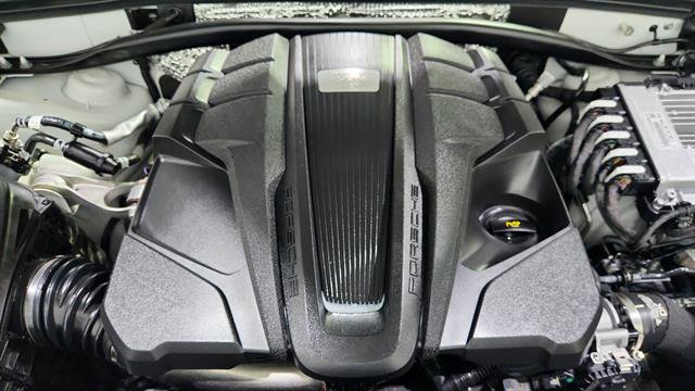 Used 2023 Porsche Macan GTS image 35